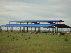 In October 2015 the roof of the only permanent structure for miles was installed in Jalle Payam. 